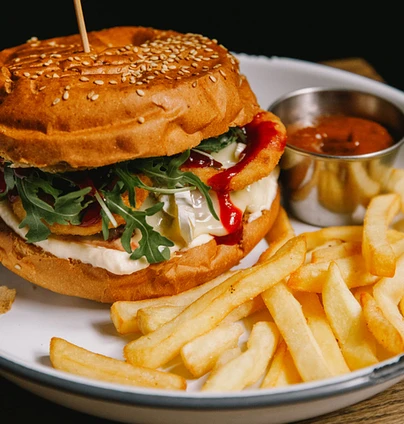 Camamber Burger з телятиною від Пасаж Адлєра 
