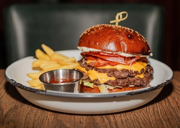 NEW Смеш бургер з трюфелем та беконом від Пасаж Адлєра 