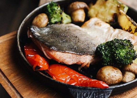 Горбуша з овочами  від Файне Місто 