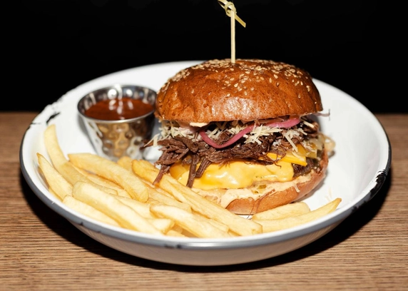 Light Spicy Burger від Пасаж Адлєра 