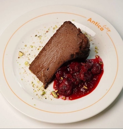 Шоколадний чізкейк від ANTICA Eatery 