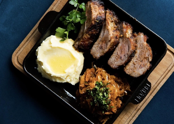 Ребра з капустою та пюре від ROAD (роад, роуд) 