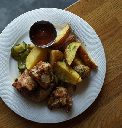 Шашлик курячий з картоплею  від ROAD (роад, роуд) 