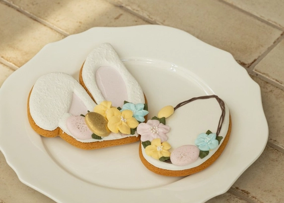 Набір пряників вушка зайчика та яйце 2 шт. від DIM Bakery 