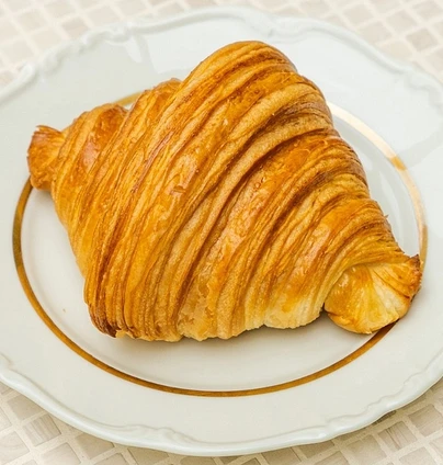 Круасан масляний від DIM Bakery 