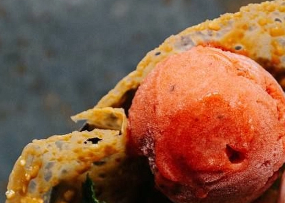 Сорбет алкогольний полуниця/базилік від Na Nebi 