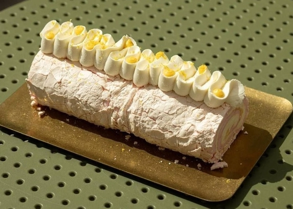 РУЛЕТ меренговий лимонний цілий 1,3 кг від DIM Bakery 