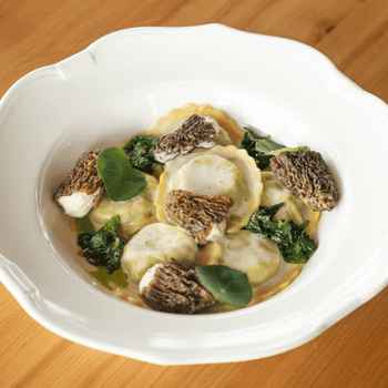 Равіолі з шпинатом та сиром