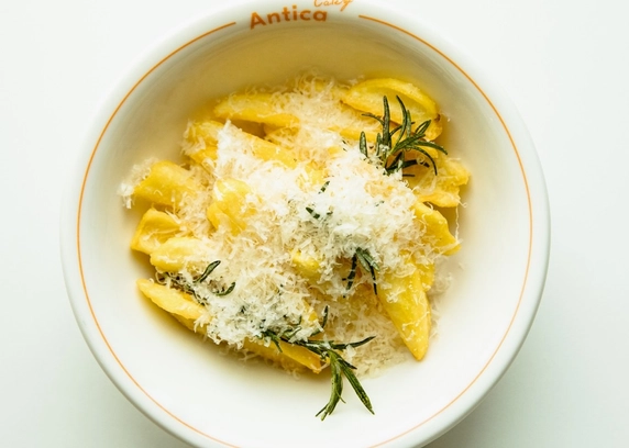 Картопляні діпи з пармезаном - ANTICA Eatery 