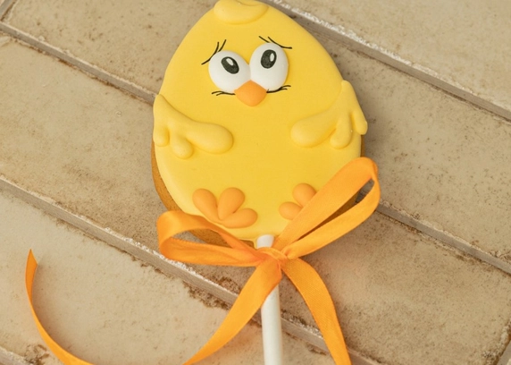 Пряник на паличці курчатко 1 шт. від DIM Bakery 