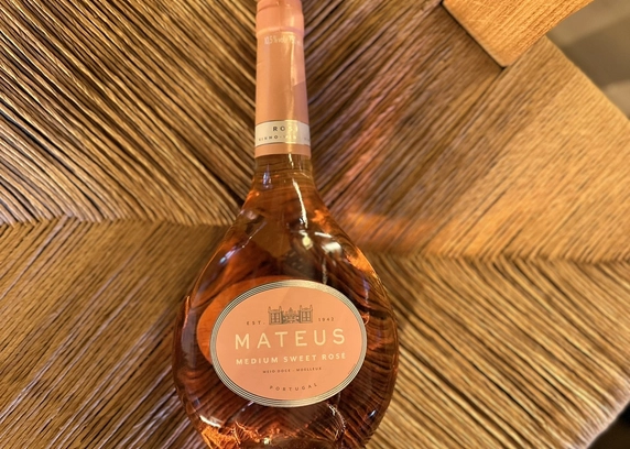 Mateus Aragones Rose рожеве 750 мл від ROAD (роад, роуд) 