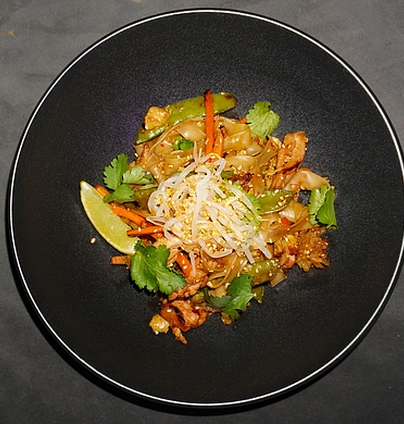 Пад сі ю з куркою від Young 