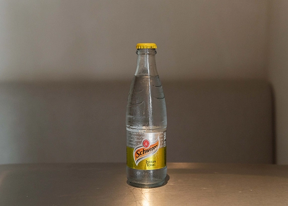 Вода Schweppes 0.25 л - B&B Community 