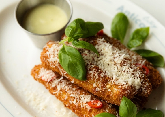 Курячі стріпси від ANTICA Eatery 