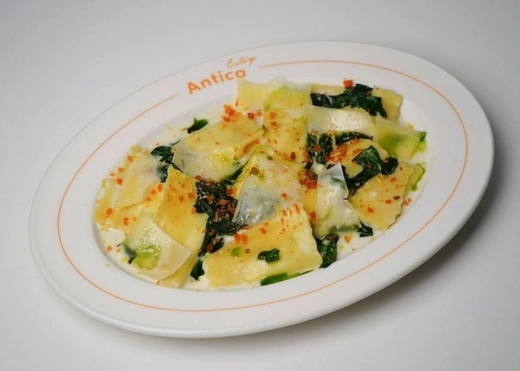 Равіолі з креветкою від ANTICA Eatery 