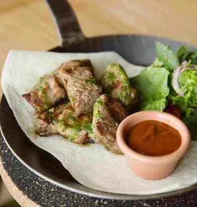 Шашлик зі свинини від Na Nebi 