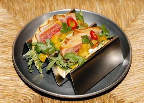 Тако з тунцем від NoName 