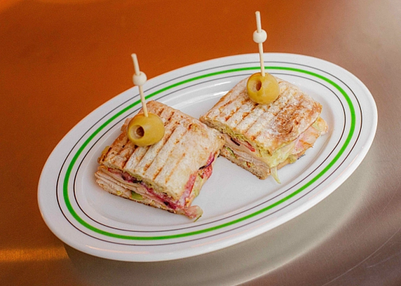 Чіабата з індичкою від B&B Community 