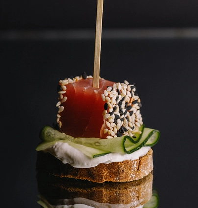 Ф Шпажка тунець в кунжуті 1 шт від Na Nebi 