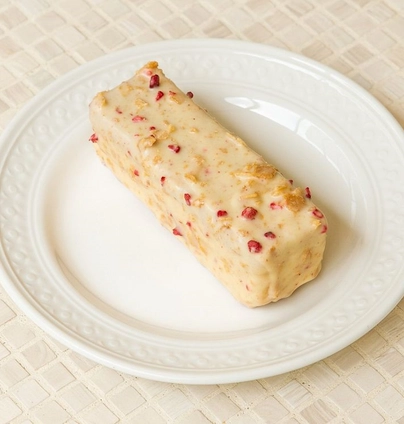 Тістечко малинове від DIM Bakery 