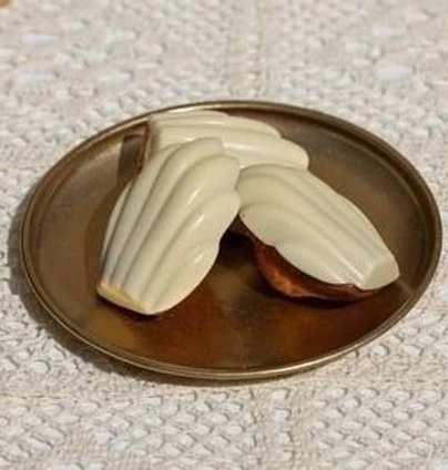 Мадлен  - DIM Bakery 
