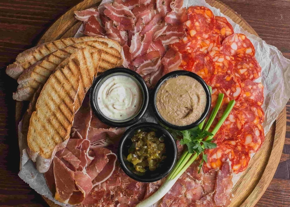 Сет закусок сировялених від Файне Місто 