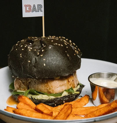 Burger Tuna  від Пасаж Адлєра 