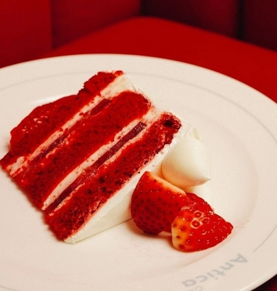 Оксамитове кохання - ANTICA Eatery 