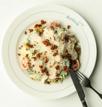 Салат Цезар від ANTICA Eatery 