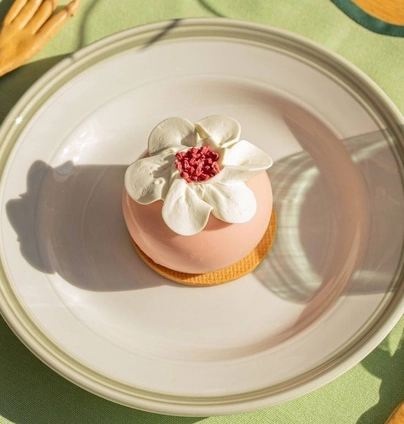 Квіточка від DIM Bakery 