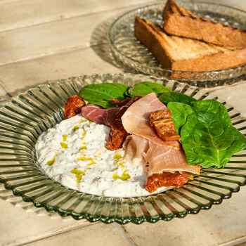 Трюфельна страчателла з прошуто