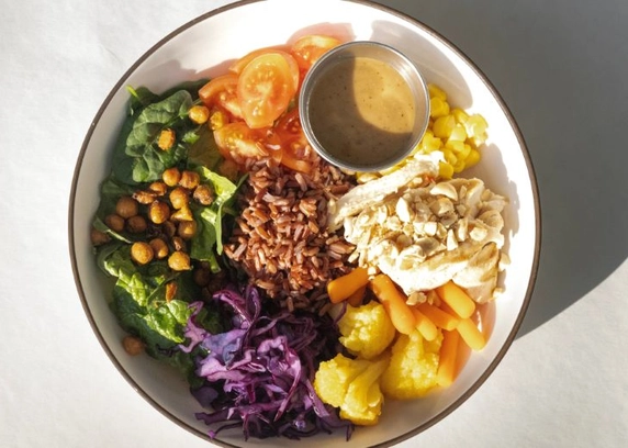 Боул з м’ясом птиці - Cafe Mone 