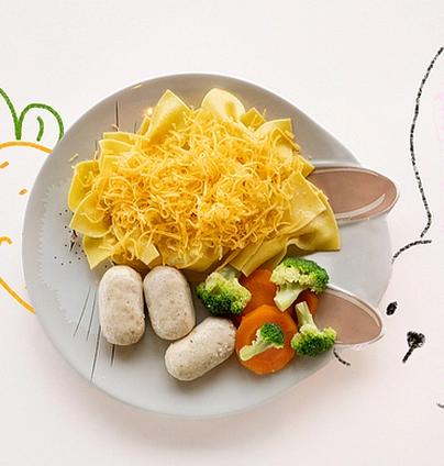 Д.Макарони з сиром та ковбаскою від Na Nebi 