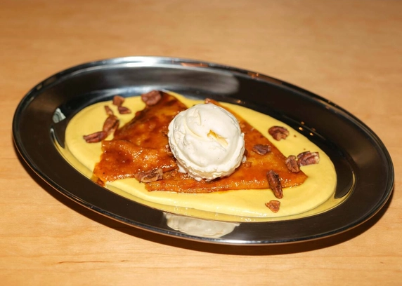 Карамалізованні млинці з апельсиновим кремом від B&B Community 