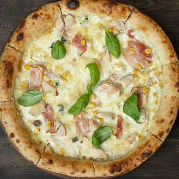 Піца з куркою та дорблю