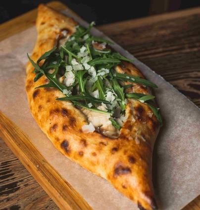 Хачапурі з куркою та білими грибами від Файне Місто 