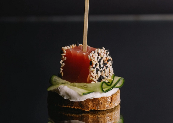 Ф Шпажка тунець в кунжуті 1 шт від Na Nebi 