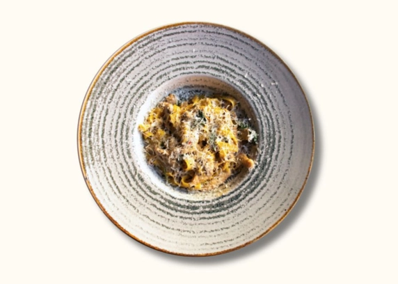 Фетучіні з куркою та грибами від Club FM 