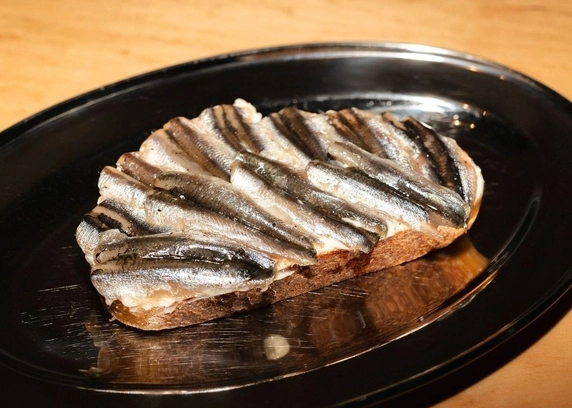 Бутерброд з Чорноморським анчоусом - B&B Community 