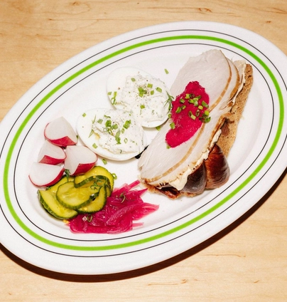 Паска з індичкою пастрамі - B&B Community 