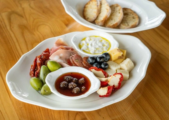 Антипасто від Na Nebi 