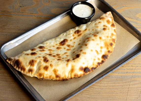 Печений чебурек з куркою від Файне Місто 