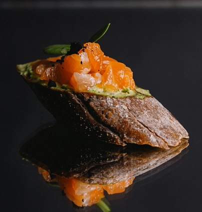 Ф Брускета з лососем 1 шт від Na Nebi 