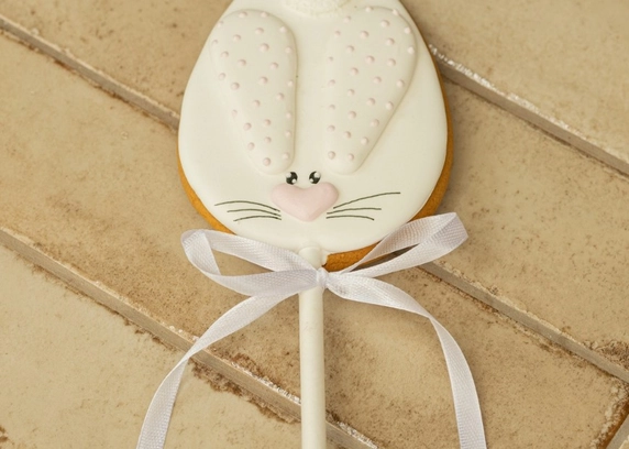 Пряник на паличці зайчик 1 шт. від DIM Bakery 