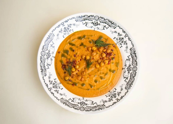 Суп із сочевиці від Cafe Mone 