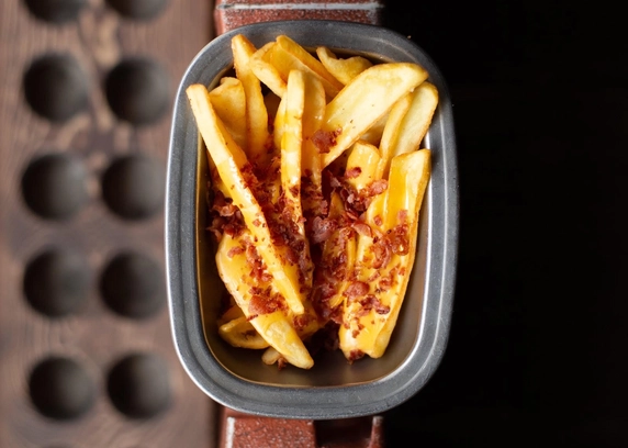 Картопляні діпи з сирним соусом Чеддер - Файне Місто 