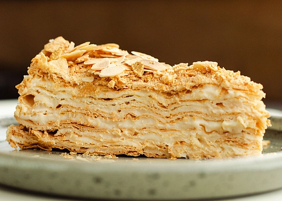 Наполеон з заварним кремом від Club FM 