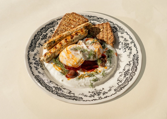 Турецький сніданок з люля-кебабом від Cafe Mone 