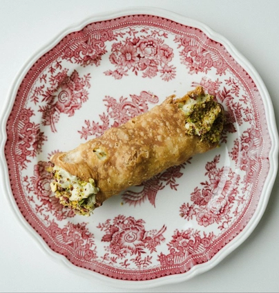 Канолі з фісташковим кремом - ANTICA Eatery 