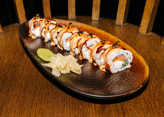 Рол з вугрем та лососем - Young 